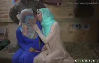 الحديث الإباحية القذرة مثير جبهة تحرير مورو الإسلامية يغوي الساخنة طالب جامعي مع بوسها ضيق وكبير الثدي.