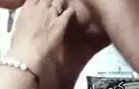 اللسان يمارس الجنس مع قضيبي، ويمتصني بقوة وعمق مثل المحترفين