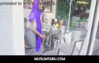 نيك ودخل اصابعه في كسها