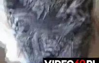 قذف المني على مؤخرة زوجتي. إنها تقوم بحركة بطيئة.