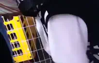 تحصل مارس الجنس شقراء بريئة مع دسار على مؤخرتها بينما تشرب بعض حليب الشوكولاتة الساخنة مسبقًا.