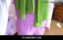 أمي الناضجة وابنها ممارسة الجنس.