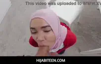 صبي مراهق مع قضيب طويل. نائب الرئيس اللعب ونائب الرئيس مرة أخرى.