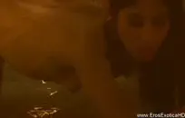 أرادت ابنة عمي أن تريني كسها قبل الخروج للعمل.