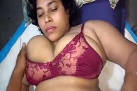 Xxx بنات تنازال لبن كسه