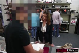 سكس نساء بدينات مع رجال اجسام ضعيفة